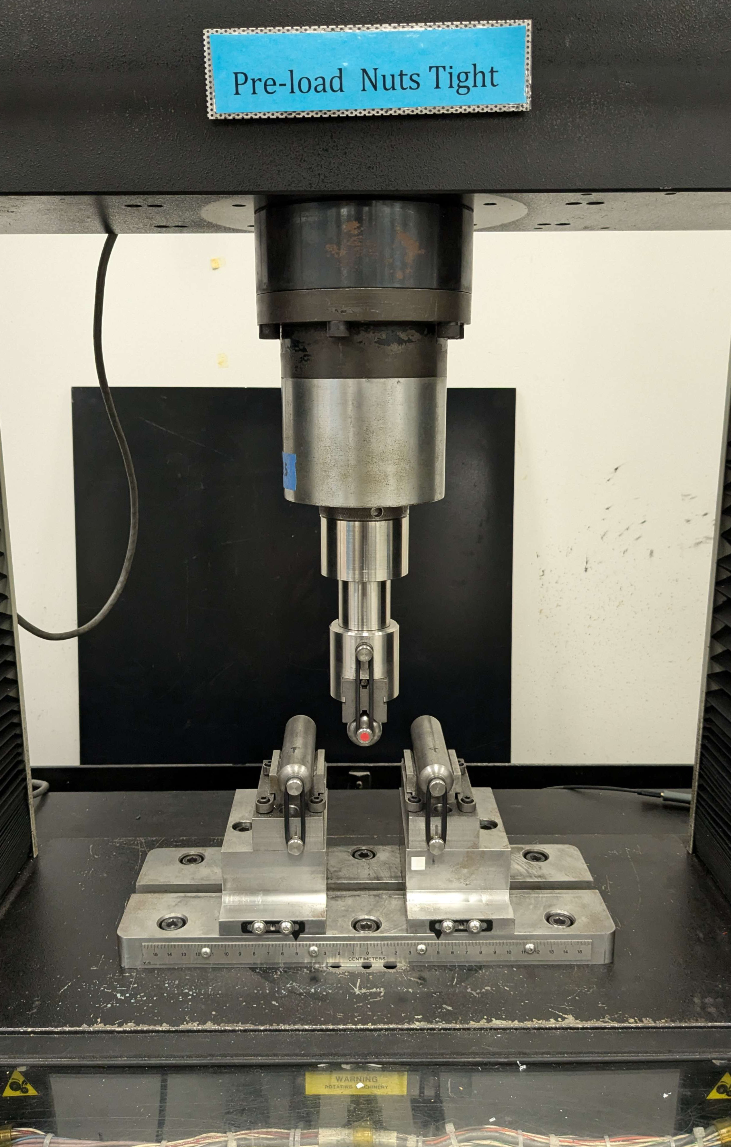 3 Point Bending Testing Setup